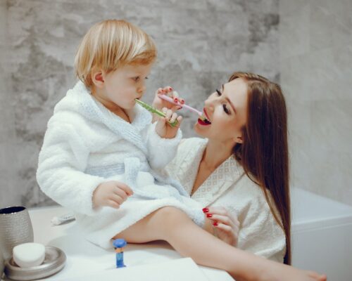 Erupția dentară și igiena orală a bebelușului și copilului